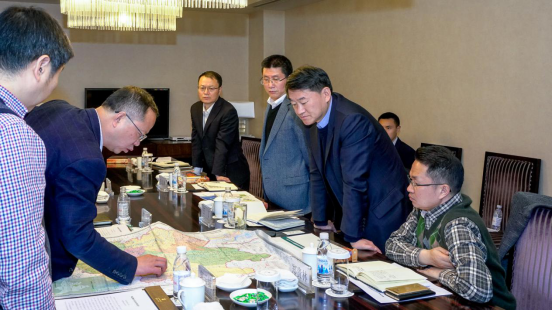 集團(tuán)黨委書記、董事長任丁會見峨邊 縣委書記譚焰一行