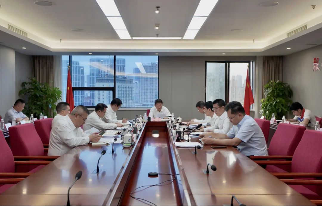 省尊龍凱時(shí)集團(tuán)領(lǐng)導(dǎo)班子“牢記囑托  感恩奮進(jìn)”專題學(xué)習(xí)研討會(huì)召開