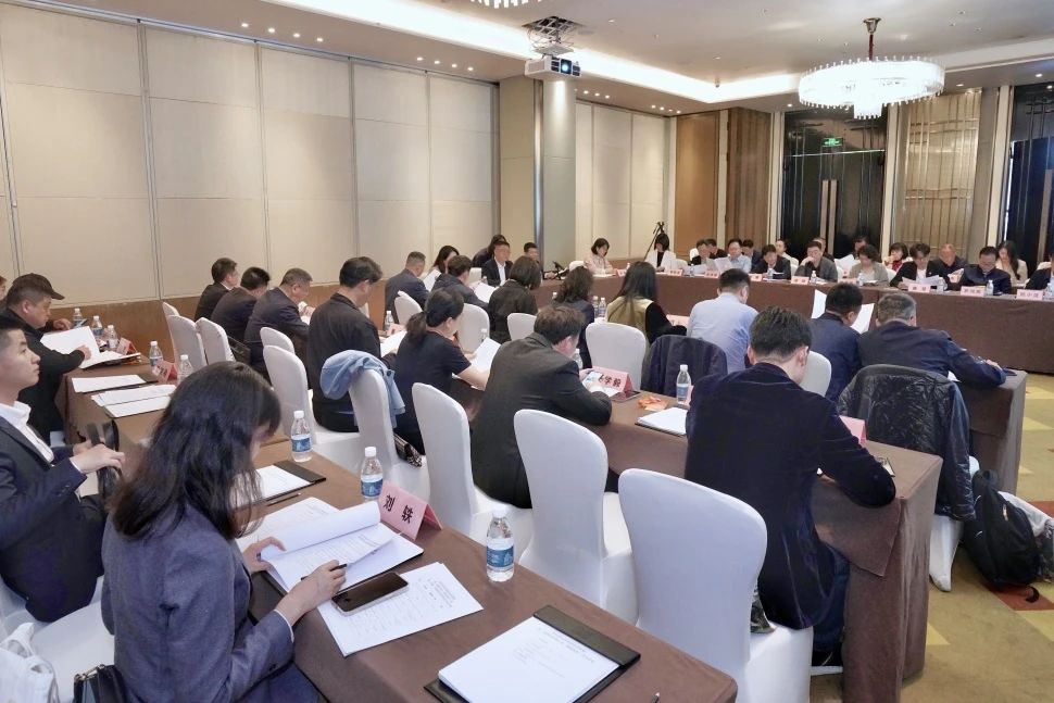 省尊龍凱時集團黨委書記、董事長游勇當選川渝文化旅游企業(yè)聯(lián)盟和省文化旅游企業(yè)聯(lián)盟理事長