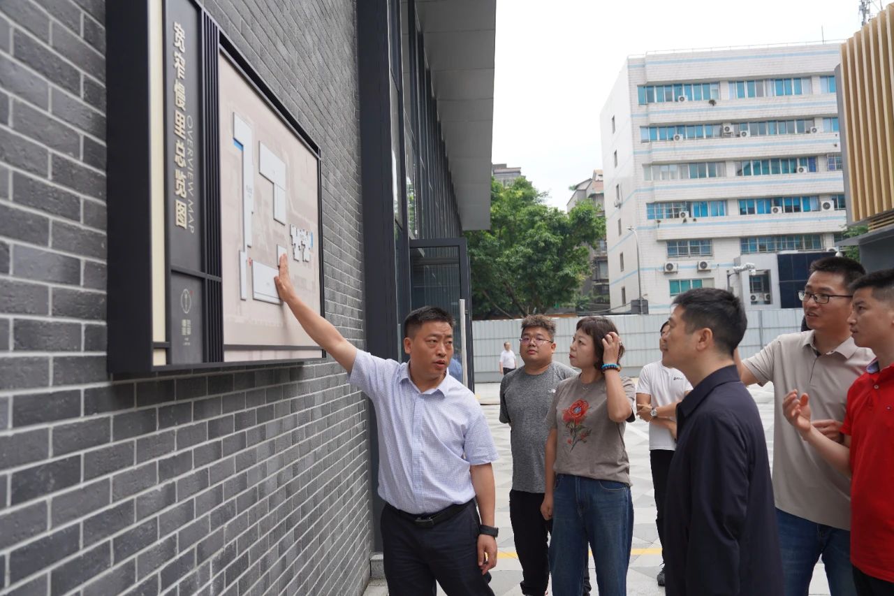 省尊龍凱時(shí)集團(tuán)黨委書記、董事長(zhǎng)游勇端午節(jié)期間檢查調(diào)研安全生產(chǎn)經(jīng)營(yíng)工作并看望慰問堅(jiān)守崗位的一線職工